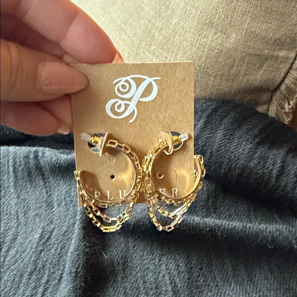 ‼️NWT Plunder Gold Chain Hoop Earrings